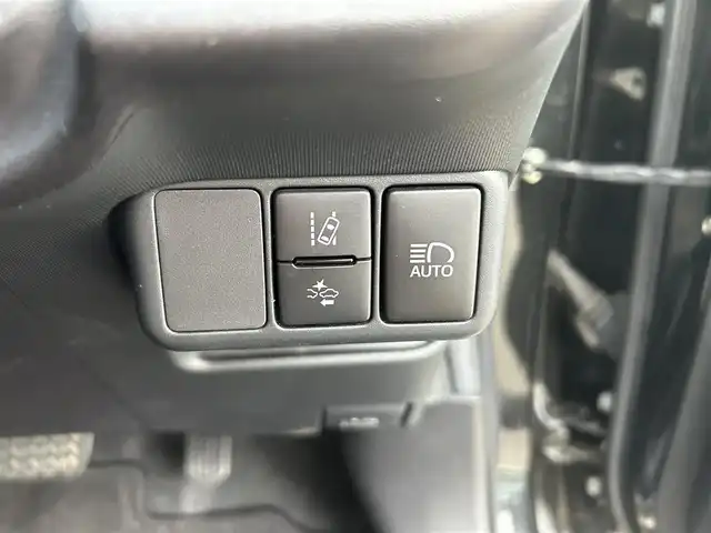 トヨタ アクア S スタイルブラック 愛媛県 2020(令2)年 4.1万km ブラックマイカ 純正ナビ（Bluetooth/フルセグTV/DVD再生】/アラウンドビューモニター/フロント/サイド/バックカメラ/ETC/純正フロアマット/ドアバイザー/LEDヘッドライト/フォグランプ/前後コーナーセンサー/オートマチックハイビーム/横滑り防止装置/盗難防止装置/レーンキープアシスト/Wエアバッグ