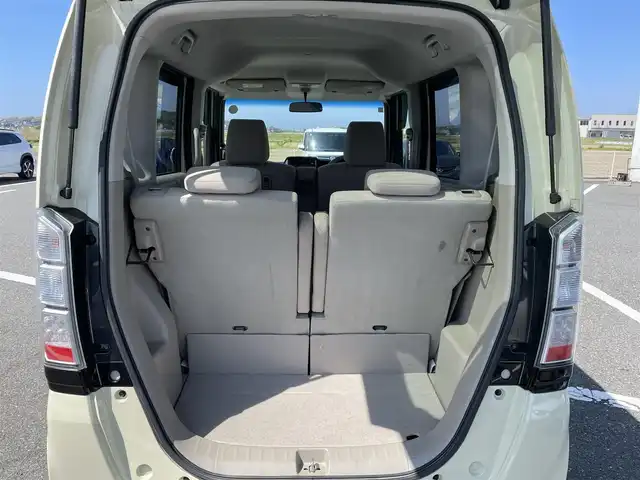 ホンダ Ｎ ＢＯＸ G Lパッケージ 鳥取県 2013(平25)年 12.1万km ヒダマリアイボリーパール ワンオーナー・４WD/純正ディスプレイオーディオ/ワンセグ/CD/USB/バックカメラ/キセノンヘットライト/純正14インチアルミホイール/プッシュエンジンスタート/両側スライドドア/アイドリングストップ/純正フロアマット/ドアバイザー/スペアキーx1/スタットレスセット積み込み/（タイヤ溝 5部山）