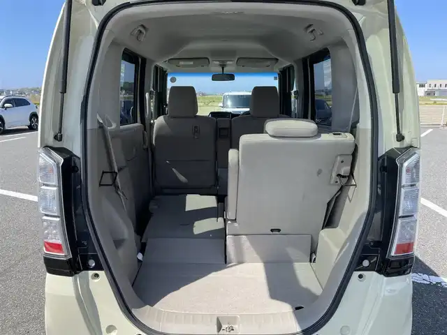 ホンダ Ｎ ＢＯＸ G Lパッケージ 鳥取県 2013(平25)年 12.1万km ヒダマリアイボリーパール ワンオーナー・４WD/純正ディスプレイオーディオ/ワンセグ/CD/USB/バックカメラ/キセノンヘットライト/純正14インチアルミホイール/プッシュエンジンスタート/両側スライドドア/アイドリングストップ/純正フロアマット/ドアバイザー/スペアキーx1/スタットレスセット積み込み/（タイヤ溝 5部山）