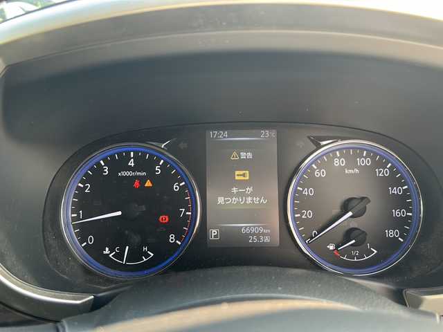 日産 エルグランド 香川県 2018(平30)年 6.7万km 茶 純正ナビ／フルセグＴＶ／両側パワースライドドア／２０インチ社外アルミ／ローダウン／フジツボマフラー／ＬＥＤヘッドライト／アラウンドビューカメラ／ＥＴＣ／クルーズコントロール／コーナーセンサー