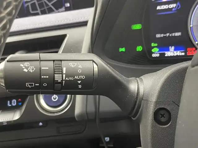 レクサス ＵＸ 250h バージョンC 埼玉県 2018(平30)年 2.9万km セレスティアルブルーガラスフレーク メーカーナビ　パノラミックビューモニター　ＢＳＭ　ビルトインＥＴＣ２．０　前後ドライブレコーダー　セーフティシステムプラス　レーダークルーズ　ステアリングヒーター　シートヒーター　メモリシート　ＬＥＤ