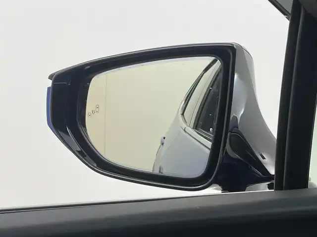 レクサス ＵＸ 250h バージョンC 埼玉県 2018(平30)年 2.9万km セレスティアルブルーガラスフレーク メーカーナビ　パノラミックビューモニター　ＢＳＭ　ビルトインＥＴＣ２．０　前後ドライブレコーダー　セーフティシステムプラス　レーダークルーズ　ステアリングヒーター　シートヒーター　メモリシート　ＬＥＤ