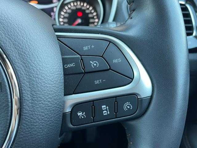 クライスラー・ジープ ジープ コンパス リミテッド 埼玉県 2020(令2)年 2.4万km ブリリアントブラッククリスタル ワンオーナー/黒革シート/アダプティブクルーズコントロール/純正メモリーナビ/(Bluetooth/USB/フルセグ)/バックカメラ/Ａｐｐｌｅ　Ｃａｒ　Ｐｌａｙ/ブラインドスポットモニター/シートヒーター/パークアシスト/クリアランスソナー/ＥＴＣ