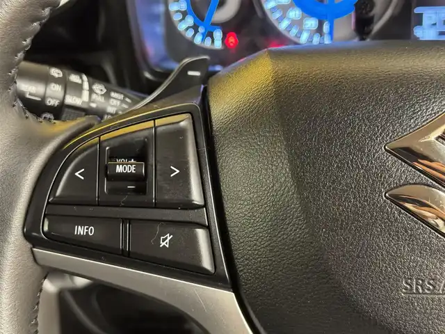 スズキ クロスビー HYBRID MZ 群馬県 2018(平30)年 7.3万km キャラバンアイボリーパールメタリック/ホワイト 2トーンルーフ スズキセーフティサポート/・衝突軽減ブレーキ/・レーンキープアシスト/・リヤコーナーセンサー/・オートマチックハイビーム/・クルーズコントロール/純正8インチナビ/　　フルセグTV/　　FM/AM/BT/SD/USB/MSV/別付けバックカメラ/LEDオートライト/フォグランプ/前席シートヒーター/純正16インチAW/純正ドライブレコーダー/純正フロアマット/純正ドアバイザー/パドルシフト/ヒーターミラー/横滑り防止機能/スマートキー/ビルトインETC