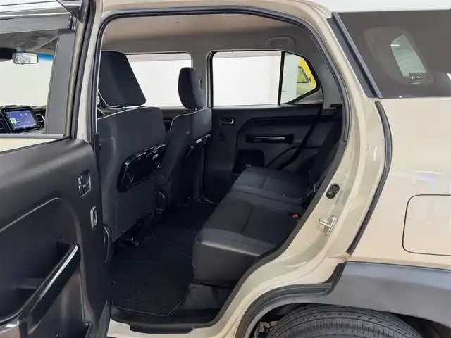 スズキ クロスビー HYBRID MZ 群馬県 2018(平30)年 7.3万km キャラバンアイボリーパールメタリック/ホワイト 2トーンルーフ スズキセーフティサポート/・衝突軽減ブレーキ/・レーンキープアシスト/・リヤコーナーセンサー/・オートマチックハイビーム/・クルーズコントロール/純正8インチナビ/　　フルセグTV/　　FM/AM/BT/SD/USB/MSV/別付けバックカメラ/LEDオートライト/フォグランプ/前席シートヒーター/純正16インチAW/純正ドライブレコーダー/純正フロアマット/純正ドアバイザー/パドルシフト/ヒーターミラー/横滑り防止機能/スマートキー/ビルトインETC