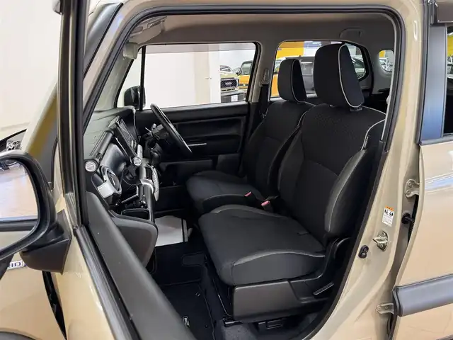 スズキ クロスビー HYBRID MZ 群馬県 2018(平30)年 7.3万km キャラバンアイボリーパールメタリック/ホワイト 2トーンルーフ スズキセーフティサポート/・衝突軽減ブレーキ/・レーンキープアシスト/・リヤコーナーセンサー/・オートマチックハイビーム/・クルーズコントロール/純正8インチナビ/　　フルセグTV/　　FM/AM/BT/SD/USB/MSV/別付けバックカメラ/LEDオートライト/フォグランプ/前席シートヒーター/純正16インチAW/純正ドライブレコーダー/純正フロアマット/純正ドアバイザー/パドルシフト/ヒーターミラー/横滑り防止機能/スマートキー/ビルトインETC