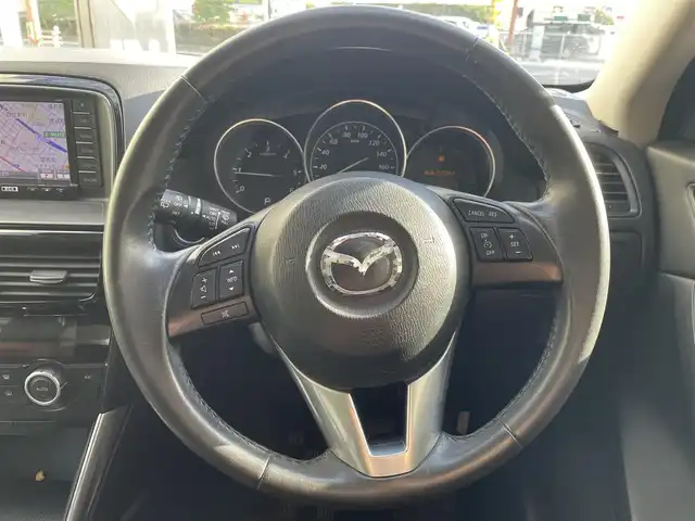 マツダ ＣＸ－５ XD 兵庫県 2014(平26)年 7.8万km ジェットブラックマイカ (株)IDOMが運営する【じしゃロン西宮店】の自社ローン専用車両になります。こちらは現金またはオートローンご利用時の価格です。自社ローンご希望の方は別途その旨お申付け下さい/＊ETC/＊バックカメラ/＊クルーズコントロールあり/＊パワステ/＊パワーウィンドウ/＊純正ナビ/＊横滑り防止装置/＊オートライト