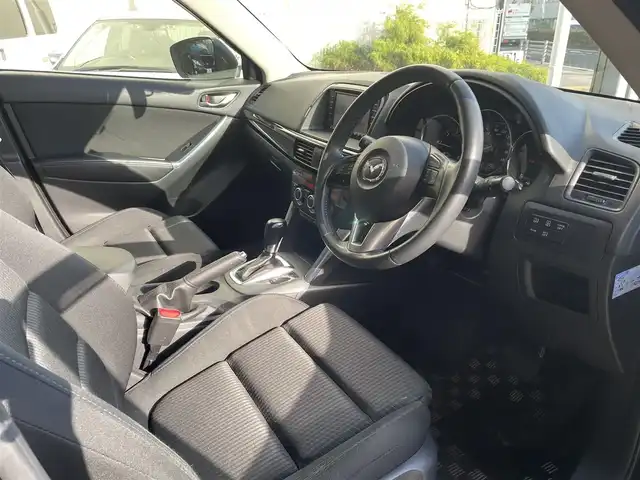 マツダ ＣＸ－５ XD 兵庫県 2014(平26)年 7.8万km ジェットブラックマイカ (株)IDOMが運営する【じしゃロン西宮店】の自社ローン専用車両になります。こちらは現金またはオートローンご利用時の価格です。自社ローンご希望の方は別途その旨お申付け下さい/＊ETC/＊バックカメラ/＊クルーズコントロールあり/＊パワステ/＊パワーウィンドウ/＊純正ナビ/＊横滑り防止装置/＊オートライト