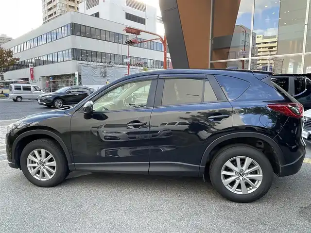 マツダ ＣＸ－５ XD 兵庫県 2014(平26)年 7.8万km ジェットブラックマイカ (株)IDOMが運営する【じしゃロン西宮店】の自社ローン専用車両になります。こちらは現金またはオートローンご利用時の価格です。自社ローンご希望の方は別途その旨お申付け下さい/＊ETC/＊バックカメラ/＊クルーズコントロールあり/＊パワステ/＊パワーウィンドウ/＊純正ナビ/＊横滑り防止装置/＊オートライト