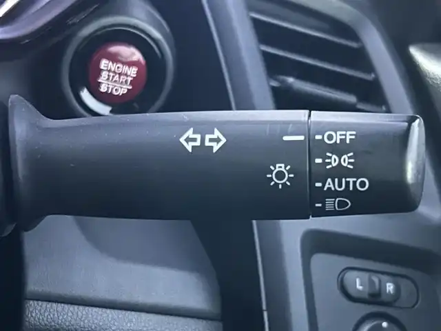 ホンダ Ｓ６６０ β 兵庫県 2015(平27)年 3.6万km プレミアムスターホワイトP 社外ポータブルナビ/バックカメラ/ETC/AM/FM/AUS/USB/ステアリングスイッチ/パドルシフト/プッシュスタート/純正フロアマット/純正アルミホイール/スマートキー/パワーステアリング/パワーウィンドウ/LEDヘッドライト/横滑り防止装置/衝突被害軽減システム