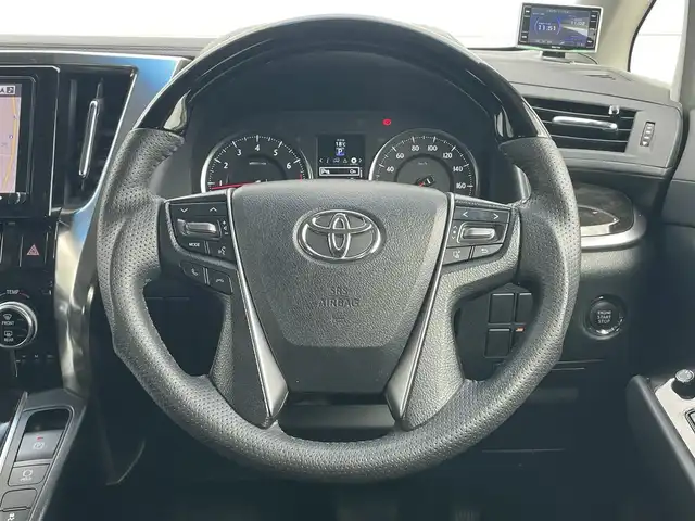 トヨタ ヴェルファイア Z 千葉県 2016(平28)年 5.8万km ホワイトパールクリスタルシャイン 安全機能/・衝突軽減ブレーキ/レーンキープアシスト/・レーダークルーズコントロール/クリアランスソナー/アルパイン9インチナビ(X9V)/・フルセグ/BT/DVD/CD/アルパインフリップダウンモニター/バックカメラ/ETC/両側パワースライドドア/LEDヘッドライト/オートライト/フォグライト(社外)/スマートキー/プッシュスタート/社外ステアリング/純正フロアマット/サイドバイザー