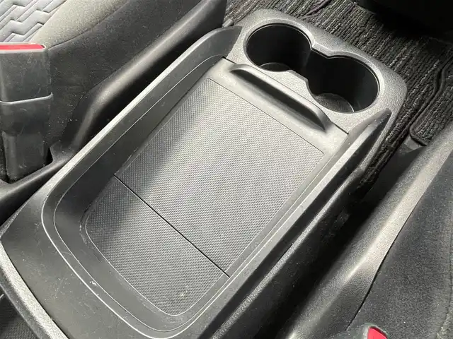 トヨタ ヴェルファイア Z 千葉県 2016(平28)年 5.8万km ホワイトパールクリスタルシャイン 安全機能/・衝突軽減ブレーキ/レーンキープアシスト/・レーダークルーズコントロール/クリアランスソナー/アルパイン9インチナビ(X9V)/・フルセグ/BT/DVD/CD/アルパインフリップダウンモニター/バックカメラ/ETC/両側パワースライドドア/LEDヘッドライト/オートライト/フォグライト(社外)/スマートキー/プッシュスタート/社外ステアリング/純正フロアマット/サイドバイザー