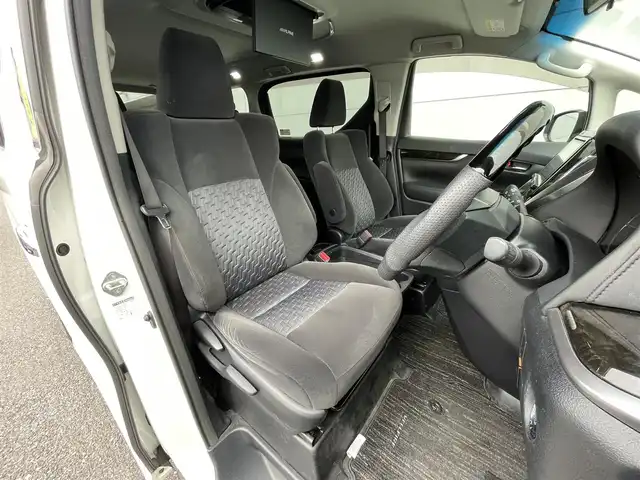 トヨタ ヴェルファイア Z 千葉県 2016(平28)年 5.8万km ホワイトパールクリスタルシャイン 安全機能/・衝突軽減ブレーキ/レーンキープアシスト/・レーダークルーズコントロール/クリアランスソナー/アルパイン9インチナビ(X9V)/・フルセグ/BT/DVD/CD/アルパインフリップダウンモニター/バックカメラ/ETC/両側パワースライドドア/LEDヘッドライト/オートライト/フォグライト(社外)/スマートキー/プッシュスタート/社外ステアリング/純正フロアマット/サイドバイザー