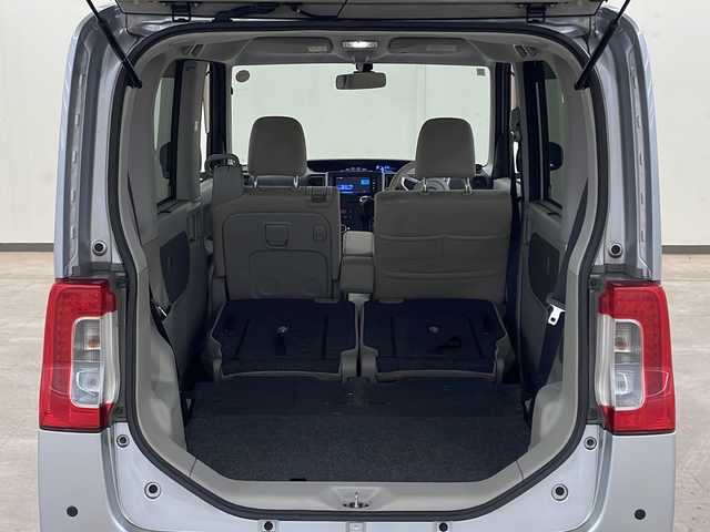 ダイハツ タント X SA 道央・札幌 2014(平26)年 9.5万km ブライトシルバーメタリック /4WD//純正ナビ：NMCK-W64D/（CD/SD/USB/ラジオ/ワンセグ）//片側パワースライドドア//横滑り防止装置//衝突被害軽減システム//アイドリングストップ//コーナーセンサー//プッシュスタート//オートライト//オートエアコン//電動格納ミラー//鉄ホイールスタッドレスタイヤ積込みあり