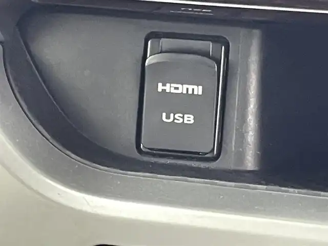 ダイハツ キャスト スタイル G ターボ VS SAⅢ 群馬県 2020(令2)年 4.3万km ファイアークォーツレッドM 純正８インチナビ　アラウンドビューモニター　シートヒーター　ＥＴＣ２．０　純正ドラレコ　アイドリングストップ　オートハイビーム　オートライト　純正アルミホイール　ＨＤＭＩ入力　純正フロアマット　禁煙車