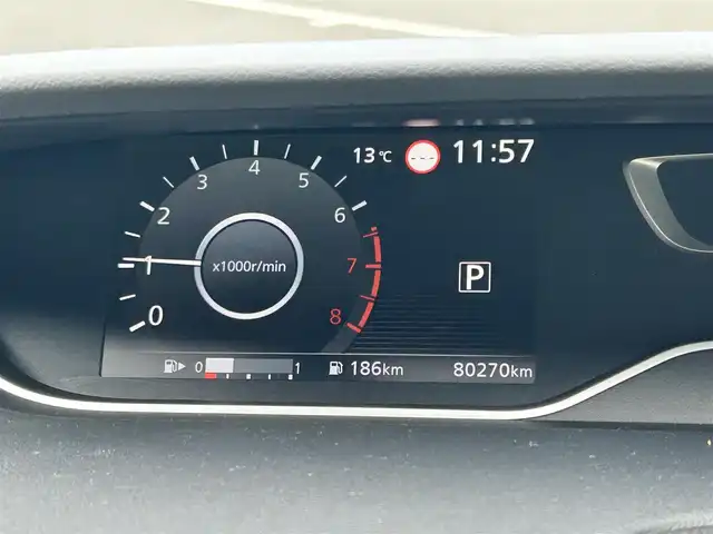 日産 セレナ ハイウェイスター V 岡山県 2020(令2)年 8.1万km ブリリアントホワイトパール 登録時走行距離80270km/社外10インチナビ/フルセグTV(AM.FM.CD.DVD.TV.BT)/フリップダウンモニター/両側パワースライドドア/ハンズフリーパワースライドドア/アラウンドビューモニター/ETC/ブラインドスポットモニター/クリアランスソナー/衝突軽減ブレーキ/横滑り防止装置/クルーズコントロール/アダプティブLEDヘッドライト/アイドリングストップ/16インチ純正AW/フロアマット