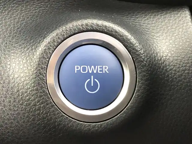 トヨタ ヤリス ハイブリッド Z 愛知県 2020(令2)年 2.4万km ブラック/コーラルクリスタルシャイン 純正ナビ/（ラジオ/Bluetooth/USB）/バックカメラ/ETC2.0/ドラレコ/トヨタセーフティセンス/・レーダークルーズコントロール/・プリクラッシュセーフティ/・レーンディパーチャーアラート/・オートライト/・クリアランスソナー/運転席助手席シートヒーター/ステアスイッチ/ドアバイザー/電格ミラー/純正フロアマット