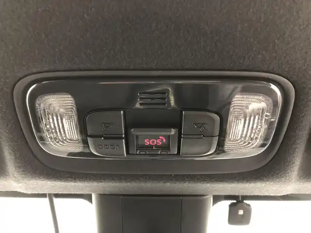 トヨタ ヤリス ハイブリッド Z 愛知県 2020(令2)年 2.4万km ブラック/コーラルクリスタルシャイン 純正ナビ/（ラジオ/Bluetooth/USB）/バックカメラ/ETC2.0/ドラレコ/トヨタセーフティセンス/・レーダークルーズコントロール/・プリクラッシュセーフティ/・レーンディパーチャーアラート/・オートライト/・クリアランスソナー/運転席助手席シートヒーター/ステアスイッチ/ドアバイザー/電格ミラー/純正フロアマット