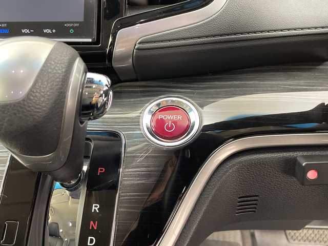 ホンダ オデッセイ ハイブリッド アブソルートセンシングEXパック 鹿児島県 2017(平29)年 4.1万km プレミアムヴィーナスブラックP ホンダセンシング/・アダプティブクルーズコントロール/・衝突軽減ブレーキ/・LKAS/・ロードサインアシスト/・先行車発進お知らせ機能/純正フリップダウンモニター　/純正８インチナビ　/バックカメラ　/オートハイビーム　/ＬＥＤヘッドライト　/ブラインドスポットモニター/パワーシート/AC1500W/ウェルカムライト/純正ラバーフロアマット/サンシェード/アクティブコーナリングライト/ETC