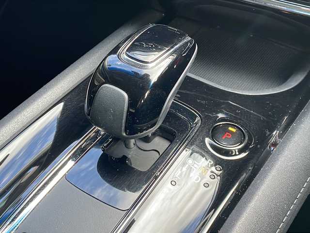 ホンダ ヴェゼル ハイブリッド X ホンダセンシング 長野県 2018(平30)年 7.2万km プレミアムクリスタルレッドM ４WD/純正メモリナビ/バックカメラ/ドライブレコーダー/社外16インチアルミ/純正アルミ夏タイヤ積込/プッシュスタート/クルーズコントロール/ワンオーナー/保証書・取説/スペアキー