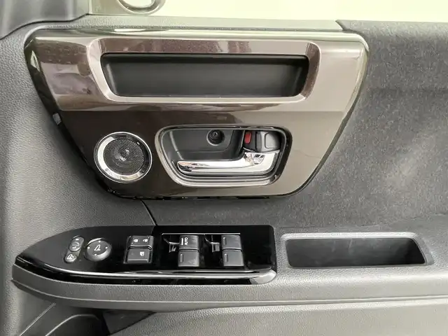 ホンダ Ｎ ＢＯＸ カスタム G L ターボ ホンダセンシング 熊本県 2019(令1)年 5.4万km クリスタルブラックパール 社外ナビフルセグTV BT CD AM FM/無限マフラー/両側パワースライドドア/バックカメラ/ビルトインETC/前席シートヒーター/無限エアロ（F・S・R）/ホンダセンシング/・衝突軽減ブレーキ/・アダブティブクルーズコントロール/・オートマチックハイビーム/・先行車発進お知らせ/・路外逸脱制御機能/・車線維持支援システム/・標識認識システム/横滑り防止/アイドリングストップ/ハーフレザーシート/純正フロアマット/純正AW/パドルシフト/ステアリングリモコン/オートライト/オートマチックハイビーム/LEDヘッドライト/スマートキー/プッシュスタート