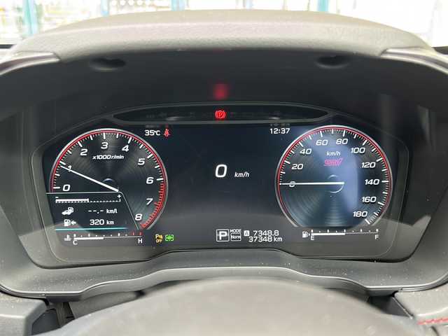 スバル レヴォーグ 1．8STIスポーツ EX 愛知県 2022(令4)年 3.7万km クリスタルホワイトP 登録時走行距離37348キロ/純正ナビゲーション/(Bluetooth/USB入力/AUX/iPod/AMFMラジオ)/バックカメラ/サイド、フロントビューカメラ/純正エアロ/AME STEINER SUPERIORITYホイール/純正タイヤあり/サンルーフ/運転席、助手席パワーシート/運転席、助手席シートヒーター/パワーバックドア/ビークルダイナミクスコントロールシステム/オートビークルホールド/プリクラッシュブレーキ/後退時ブレーキアシスト/追従式クルーズコントロール/レーンキープアシスト/後側方警戒支援システム/ステアリング連動ヘッドランプ/オートハイビーム/ETC/ワンオーナー/取扱説明書