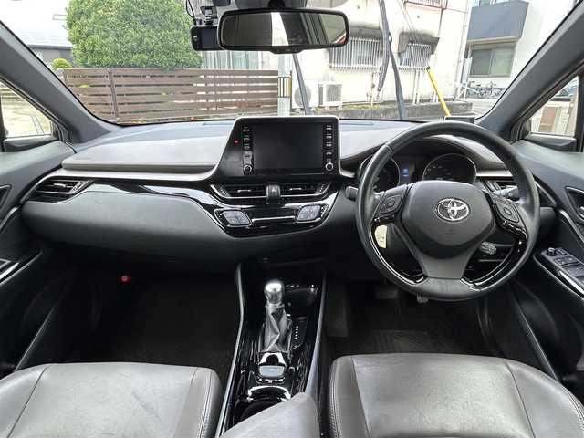 トヨタ Ｃ－ＨＲ G 愛知県 2020(令2)年 9万km オレンジM ワンオーナー/バックカメラ/純正ETC/純正エアロパーツ/純正SDナビ/Bluetooth//USB再生/スマートフォン連携/社外ドライブレコーダー前後/クルーズコントロール/レーンキープアシスト/前後コーナーセンサー/ABS/盗難防止装置/ヒートシーターD＋N席/カーテンエアバック/純正フロアマット/社外アルミホイール/エンジンスタートボタン/スマートキー/保証書/取扱説明書
