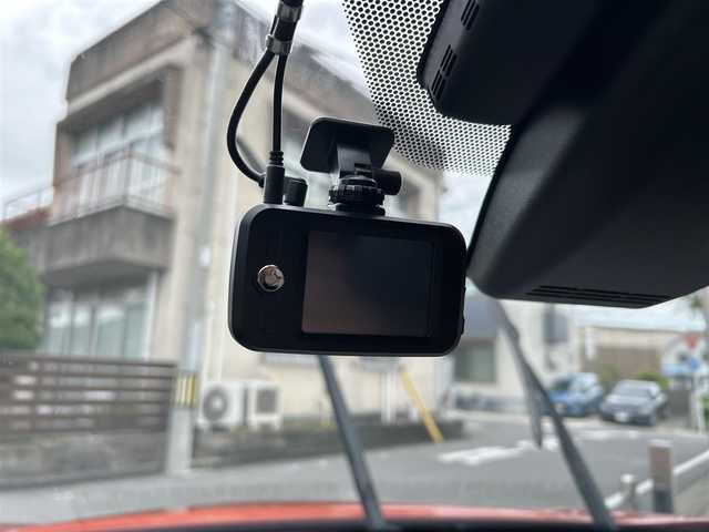 トヨタ Ｃ－ＨＲ G 愛知県 2020(令2)年 9万km オレンジM ワンオーナー/バックカメラ/純正ETC/純正エアロパーツ/純正SDナビ/Bluetooth//USB再生/スマートフォン連携/社外ドライブレコーダー前後/クルーズコントロール/レーンキープアシスト/前後コーナーセンサー/ABS/盗難防止装置/ヒートシーターD＋N席/カーテンエアバック/純正フロアマット/社外アルミホイール/エンジンスタートボタン/スマートキー/保証書/取扱説明書