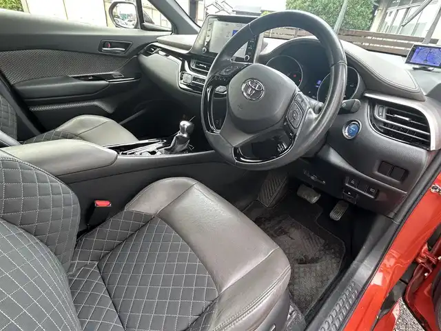 トヨタ Ｃ－ＨＲ G 愛知県 2020(令2)年 9万km オレンジM ワンオーナー/バックカメラ/純正ETC/純正エアロパーツ/純正SDナビ/Bluetooth//USB再生/スマートフォン連携/社外ドライブレコーダー前後/クルーズコントロール/レーンキープアシスト/前後コーナーセンサー/ABS/盗難防止装置/ヒートシーターD＋N席/カーテンエアバック/純正フロアマット/社外アルミホイール/エンジンスタートボタン/スマートキー/保証書/取扱説明書