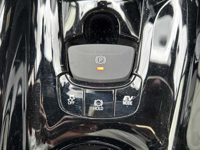トヨタ Ｃ－ＨＲ G 愛知県 2020(令2)年 9万km オレンジM ワンオーナー/バックカメラ/純正ETC/純正エアロパーツ/純正SDナビ/Bluetooth//USB再生/スマートフォン連携/社外ドライブレコーダー前後/クルーズコントロール/レーンキープアシスト/前後コーナーセンサー/ABS/盗難防止装置/ヒートシーターD＋N席/カーテンエアバック/純正フロアマット/社外アルミホイール/エンジンスタートボタン/スマートキー/保証書/取扱説明書