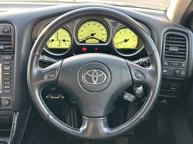 トヨタ アリスト S300 ベルテックエディション 山梨県 2002(平14)年 11.2万km ブラック 純正ナビ/クルーズコントロール/レザーシート/横滑り防止装置/ETC/HIDヘッドライト/オートライト/純正17インチAW/シートヒーター/リアウィング/パドルシフト/JBLサウンドシステム/プッシュスタート/スマートキー/純正フロアマット/スペアキー/取扱説明書/保証書