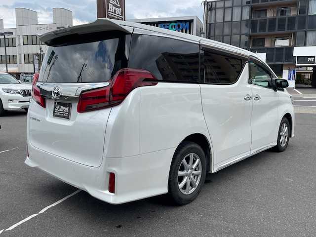 トヨタ アルファード S タイプゴールド 福島県 2021(令3)年 3.9万km ホワイトパールクリスタルシャイン 4WD/純正ディスプレイオーディオ/【フルセグ/Bluetooth/USB/Miracast】/ナビ機能拡張有/バックカメラ/ハーフレザーシート/社外16inアルミホイール/TOYOTA Safety Sense/レーダークルーズコントロール/PCS：プリクラッシュセーフティシステム/オートハイビーム/純正LEDヘッドライト/純正フォグランプ/純正ドライブレコーダー/純正フロアマット/ビルトインETC/スマートキー/エンジンプッシュスタート/スペアキー×1