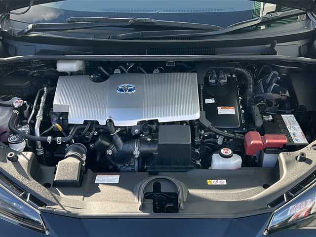 トヨタ プリウス S ツーリングセレ ブラックED 福岡県 2022(令4)年 2.8万km プレシャスブラックパール 純ナビ9インチ(AM/FM/DVD/TV/BT)/アラウンドビューモニター/バックカメラ/トヨタセーフティセンス/社外前後ドラレコ(TZ-DR210)/ビルトインETC/TVキャンセラー/D席＋N席シートヒーター/前後コーナーセンサー/合皮レザーシート/専用LEDヘッドライト＆フォグランプ/専用LEDアクセサリーランプ/専用17インチアルミホイール/ブラック塗装センターピラーガーニッシュ