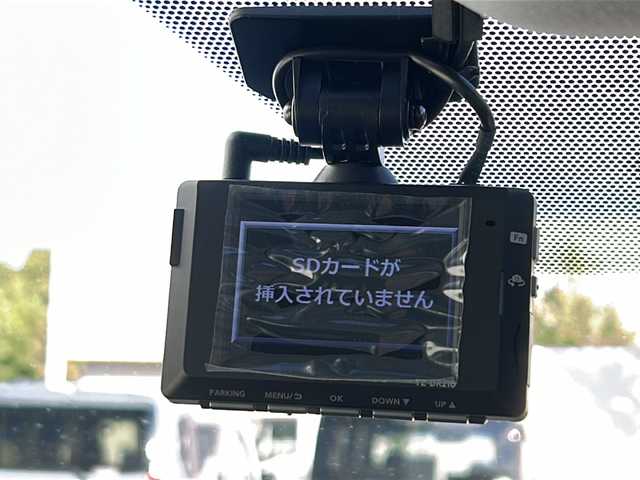 トヨタ プリウス S ツーリングセレ ブラックED 福岡県 2022(令4)年 2.8万km プレシャスブラックパール 純ナビ9インチ(AM/FM/DVD/TV/BT)/アラウンドビューモニター/バックカメラ/トヨタセーフティセンス/社外前後ドラレコ(TZ-DR210)/ビルトインETC/TVキャンセラー/D席＋N席シートヒーター/前後コーナーセンサー/合皮レザーシート/専用LEDヘッドライト＆フォグランプ/専用LEDアクセサリーランプ/専用17インチアルミホイール/ブラック塗装センターピラーガーニッシュ