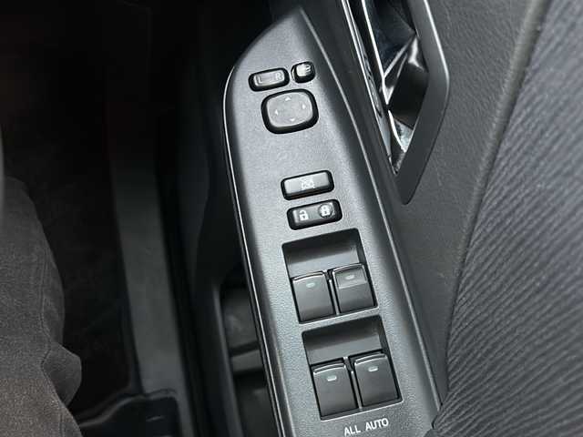 トヨタ ヴェルファイア 2．4Z プラチナセレクションⅡ 富山県 2011(平23)年 9.8万km ブラック ワンオーナー/４WD/両側パワースライドドア/スマートキー/純正メモリーナビ（NSZT-W60）/純正フリップダウンモニター/DVD/MSV/フルセグTV/バックカメラ/ビルトインETC/前後ドラレコ/純正１８インチAW/HIDヘッドライト/フォグ/クリアランスソナー/オットマンシート/電格ウィンカーミラー/木目・革巻きステアリング/ステアリングスイッチ/純正ドアバイザー/純正フロアマット/プッシュスタート/保証書・取説