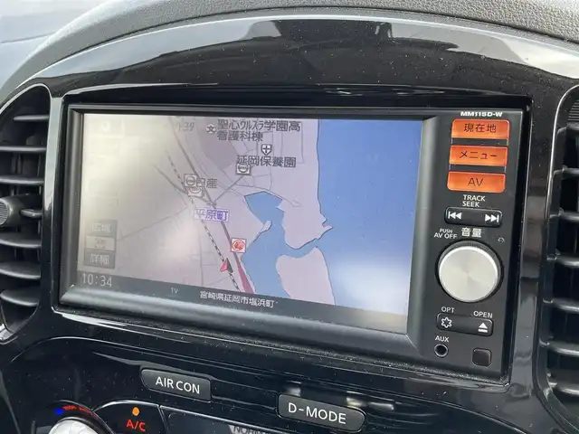 日産 ジューク 15RX Vセレクション 宮崎県 2016(平28)年 13.4万km ブリリアントホワイトパール 純正ナビ/（MM115D-W）（BT）（ワンセグTV）/パワーステアリング/プッシュスタート/パワーウインドウ/エアバックW/純正LEDヘッドライト/純正フロアマット/バックカメラ/パーキングアシスト/オートライト/横滑り防止装置/盗難防止装置/ABS/AAC/ETC