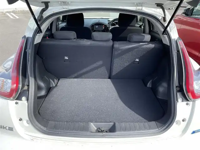 日産 ジューク 15RX Vセレクション 宮崎県 2016(平28)年 13.4万km ブリリアントホワイトパール 純正ナビ/（MM115D-W）（BT）（ワンセグTV）/パワーステアリング/プッシュスタート/パワーウインドウ/エアバックW/純正LEDヘッドライト/純正フロアマット/バックカメラ/パーキングアシスト/オートライト/横滑り防止装置/盗難防止装置/ABS/AAC/ETC