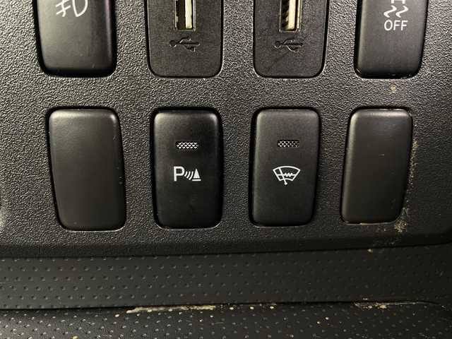 トヨタ ＦＪクルーザー 埼玉県 2014(平26)年 10.9万km オレンジ/ホワイト 社外ナビ/　（FM/AM/Bluetooth/iPod/DVD/CD）/フルセグテレビ/バックカメラ/ドライブレコーダー/フロアマット/コーナーセンサー/背面タイヤ/ETC