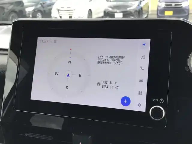 トヨタ ノア ハイブリッド X 鳥取県 2022(令4)年 6.1万km ホワイトパールクリスタルシャイン 純正8型DPオーディオ/BT/USB/Miracast/バックカメラ・ETC/トヨタセーフティセンス/レーンキープアシスト/レーダークルーズコントロール/クリアランスソナー/ドライブレコーダー/LEDヘットライト/両側イージークローザー/オートマチックハイビーム/AC100V充電/プッシュエンジンスタート/スマートキー/フロアマット/ドアバイザー