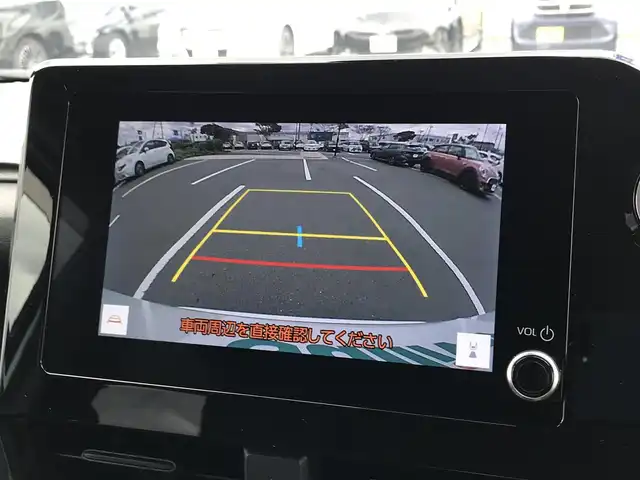 トヨタ ノア ハイブリッド X 鳥取県 2022(令4)年 6.1万km ホワイトパールクリスタルシャイン 純正8型DPオーディオ/BT/USB/Miracast/バックカメラ・ETC/トヨタセーフティセンス/レーンキープアシスト/レーダークルーズコントロール/クリアランスソナー/ドライブレコーダー/LEDヘットライト/両側イージークローザー/オートマチックハイビーム/AC100V充電/プッシュエンジンスタート/スマートキー/フロアマット/ドアバイザー