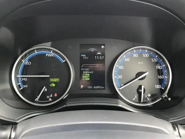 トヨタ ノア ハイブリッド X 鳥取県 2022(令4)年 6.1万km ホワイトパールクリスタルシャイン 純正8型DPオーディオ/BT/USB/Miracast/バックカメラ・ETC/トヨタセーフティセンス/レーンキープアシスト/レーダークルーズコントロール/クリアランスソナー/ドライブレコーダー/LEDヘットライト/両側イージークローザー/オートマチックハイビーム/AC100V充電/プッシュエンジンスタート/スマートキー/フロアマット/ドアバイザー