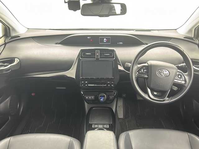 トヨタ プリウス A ツーリングセレクション 茨城県 2020(令2)年 5.3万km ホワイトパールクリスタルシャイン モデリスタエアロ/TRDマフラー/TEIN車高調/純正9インチナビ/バックカメラ/トヨタセーフティセンス/レーダークルーズコントロール/レザーシート/シートヒーター/HUD/BSM/前後ドライブレコーダー/ETC2.0/純正フロアマット/LEDヘッドライト/フォグランプ/オートライト/クリアランスソナー/スマートキー