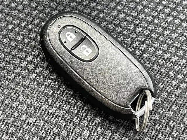 スズキ ハスラー X 秋田県 2014(平26)年 6.7万km サマーブルーM 4WD/SDナビ/【Bluetooth．CD.DVD.AM/FM．TV】/シートヒーター/スマートキー/衝突軽減ブレーキ/ダウンヒルアシストコントロール/ETC/ドライブレコーダー/バックカメラ/純正アルミホイール/純正フロアマット/グリップコントロール/LEDヘッドライト・オート機能付/フォグライト/ウィンカーミラー/ドアバイザー/保証書/取扱説明書