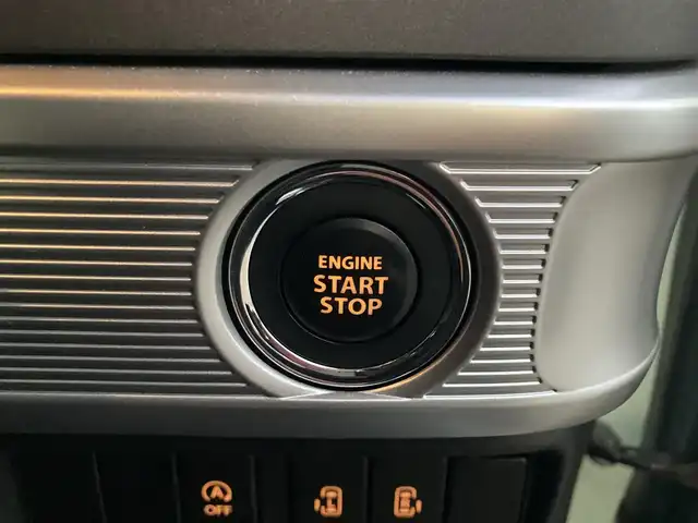 スズキ スペーシア ギア マイスタイル 福岡県 2023(令5)年 1.9万km オフブルーメタリック/ガンメタリック2トーンルーフ スズキセーフティサポート/レーンキープアシスト/ドラレコ/バックカメラ/アラウンドビューカメラ/BT/純正ナビ/CDチェンジャー/フルセグTV/純正アルミホイール/純正フロアマット/プッシュスタート/スマートキー/オートライト/LEDヘッド/ルーフレール