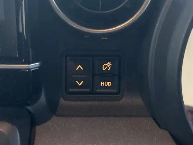 スズキ スペーシア ギア マイスタイル 福岡県 2023(令5)年 1.9万km オフブルーメタリック/ガンメタリック2トーンルーフ スズキセーフティサポート/レーンキープアシスト/ドラレコ/バックカメラ/アラウンドビューカメラ/BT/純正ナビ/CDチェンジャー/フルセグTV/純正アルミホイール/純正フロアマット/プッシュスタート/スマートキー/オートライト/LEDヘッド/ルーフレール