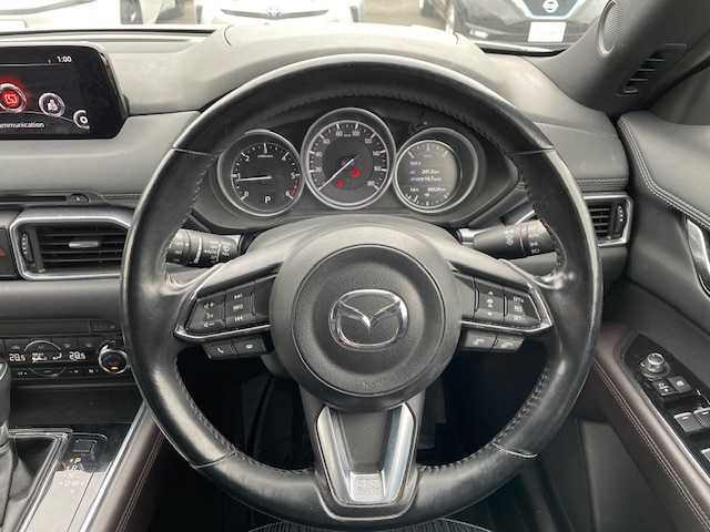 マツダ ＣＸ－８ XD プロアクティブ 静岡県 2018(平30)年 7万km スノーフレイクホワイトパールマイカ ●純正ディスプレイメモリーナビ/（フルセグ/CD/DVD/Bluetooth）/●全方位カメラ/●レーダークルーズコントロール/●スマートブレーキサポート/●前後パーキングセンサー/●レーンキープアシストシステム/●トランクションコントロールシステム/●ブラインドスポットモニタリング/●電動パーキングブレーキ/●オートブレーキホールド/●i-stop/●LEDヘッドライト/●オートライト/●革巻きステアリング/●ステアリングスイッチ/●電動格納ウインカーミラー/●運転席パワーシート/●シートメモリ/●運転席＆助手席シートヒーター/●ETC/●社外フロアマット/●ドアバイザー/●前後ドライブレコーダー/●プッシュスタート/●スマートキー/●純正19インチアルミホイール/●W+サイド+カーテンSRS+ABS