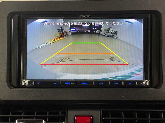 ダイハツ タント カスタム X 埼玉県 2023(令5)年 2.7万km シャイニングホワイトパール 純正ナビ/　(Bluetooth/USB/DVD/CD/HDMI/FM/AM)/フルセグテレビ/バックカメラ/ETC/前方ドライブレコーダー/両側パワースライドドア/ハーフレザーシート/運転席・助手席シートヒーター/衝突被害軽減ブレーキ/車線逸脱警報/クリアランスソナー/オートハイビーム/オートLEDライト/電子パーキングシステム/ブレーキホールド/プッシュスタート/純正14インチアルミホイール