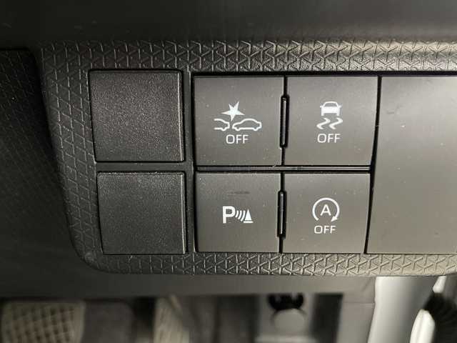 ダイハツ タント カスタム X 埼玉県 2023(令5)年 2.7万km シャイニングホワイトパール 純正ナビ/　(Bluetooth/USB/DVD/CD/HDMI/FM/AM)/フルセグテレビ/バックカメラ/ETC/前方ドライブレコーダー/両側パワースライドドア/ハーフレザーシート/運転席・助手席シートヒーター/衝突被害軽減ブレーキ/車線逸脱警報/クリアランスソナー/オートハイビーム/オートLEDライト/電子パーキングシステム/ブレーキホールド/プッシュスタート/純正14インチアルミホイール