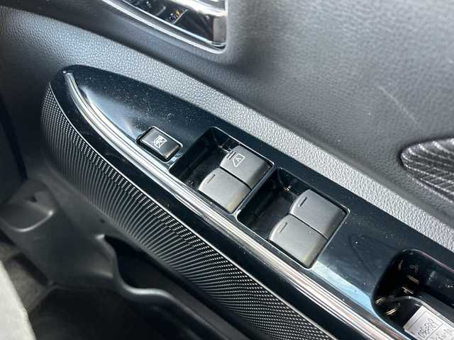 日産 デイズ ルークス ハイウェイスター Xターボ 山梨県 2019(平31)年 2.2万km オーシャンブルーP 純正ナビ　/全方位カメラ　/ターボ　/ワンセグ　/両側パワースライドドア　/ETC　/プッシュスタート　/純正フロアマット　/LEDライト　/横滑り防止機能　/オートライト/コーナーセンサー