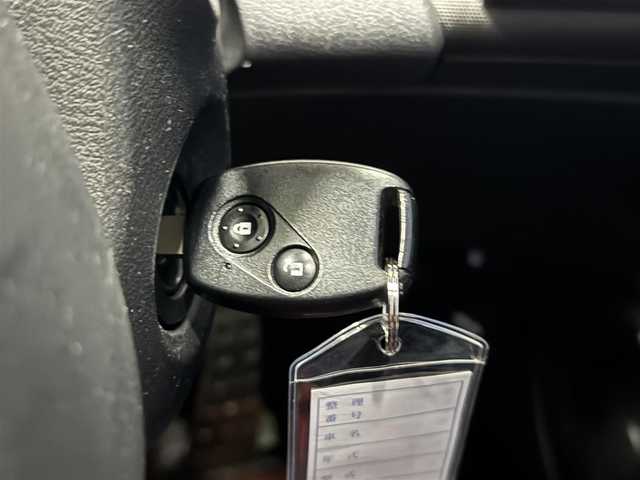 ホンダ シビック タイプR ユーロ 兵庫県 2009(平21)年 3.5万km チャンピオンシップホワイト アドバン18インチAW/Defiインマニ圧メーター/DefiアドバンスZDマルチ表示計/社外ポータブルナビ/ETC/ステアリングリモコン/純正オーディオ/リアパーキングセンサー/革巻きステアリング/タイプR専用シート/6速MT/キセノンヘッドライト/キーレスキー/プッシュスタート/純正ホイール積み込み（スタッドレス）